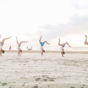 Free Handstands Training