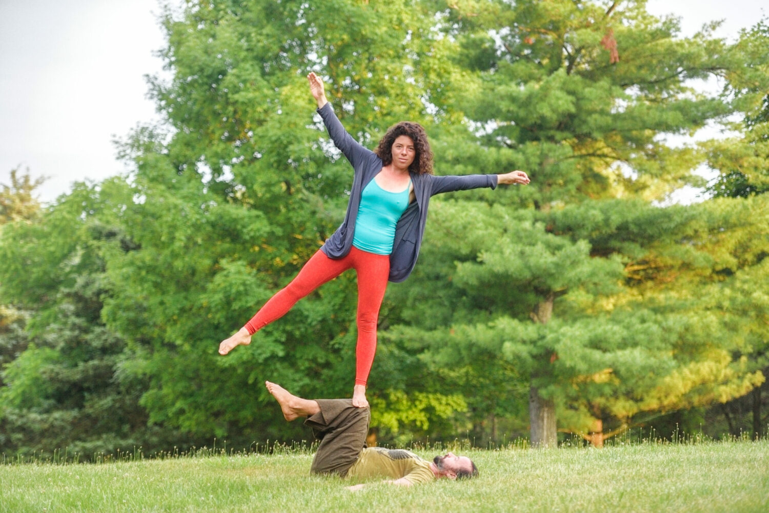 38 Couples Yoga Poses for Mind, Body, Laughter and Partnership